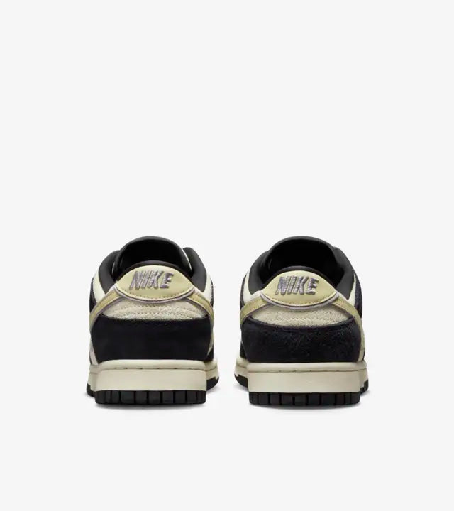W Nike Dunk Low LX - Black Suede