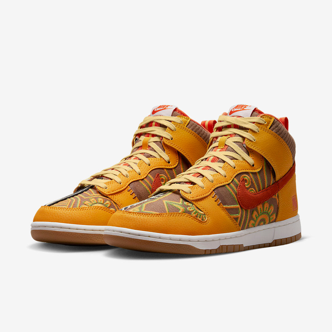 Nike Dunk High PRM - Somos Familia