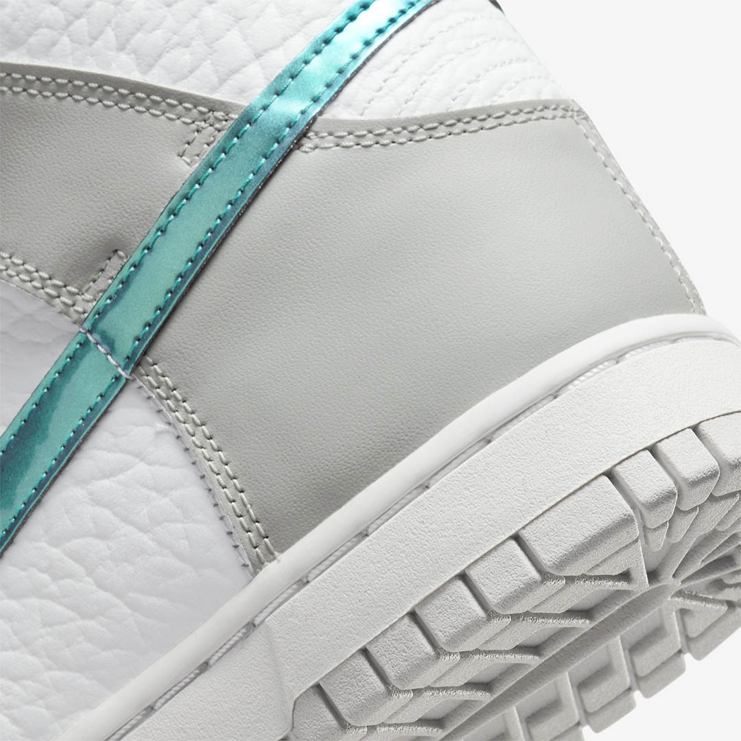 Nike Dunk Hi - FLS (W)