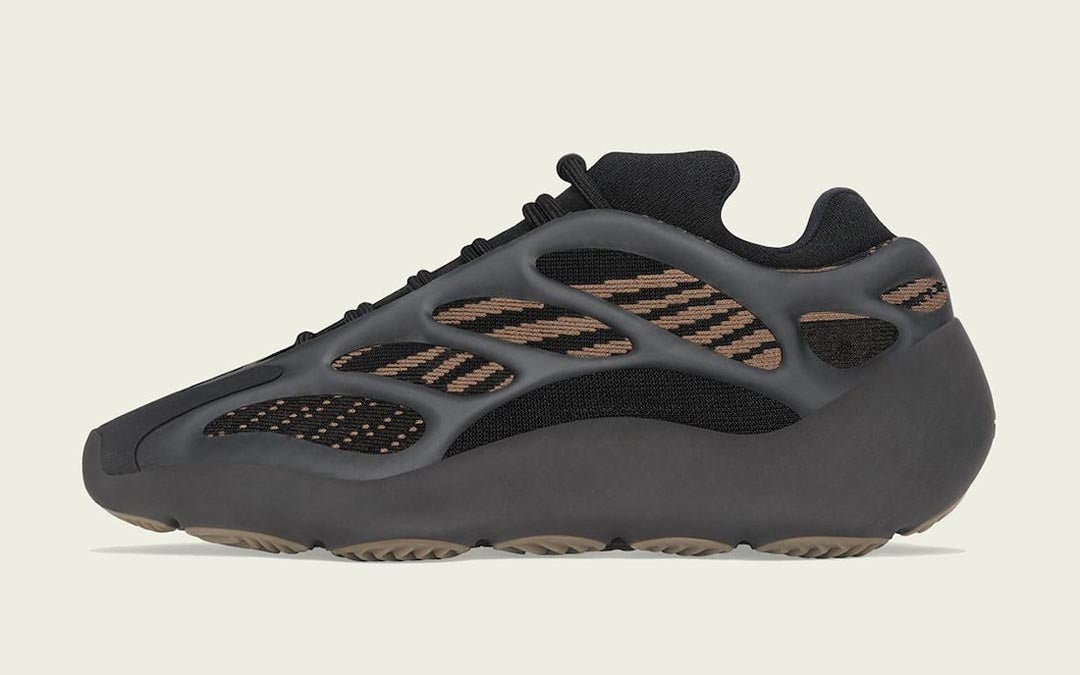 Yeezy 700 V3 - Clay Brown