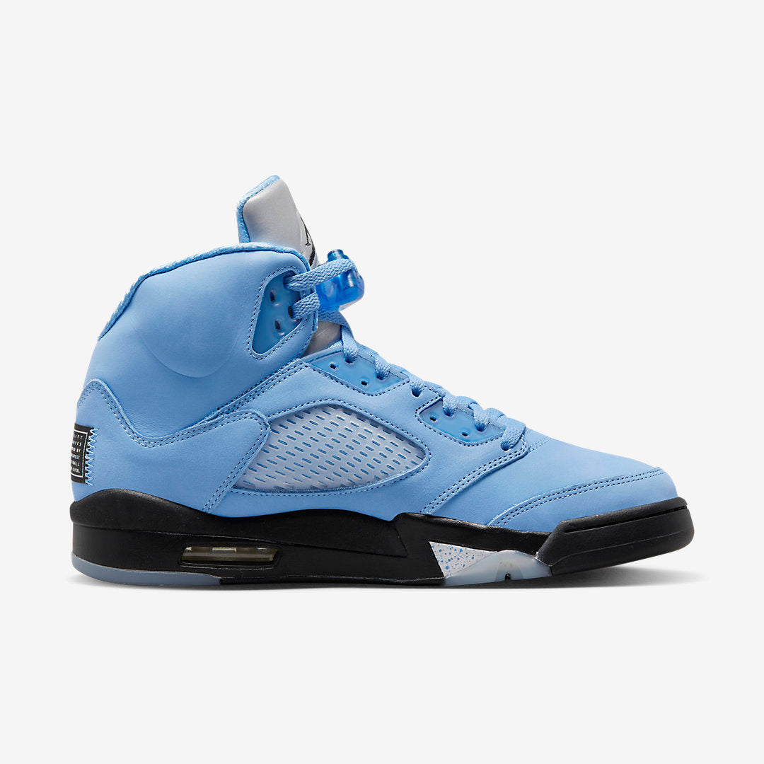 Air Jordan 5 Retro SE - UNC