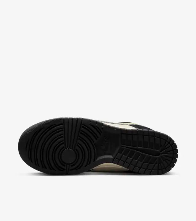 W Nike Dunk Low LX - Black Suede
