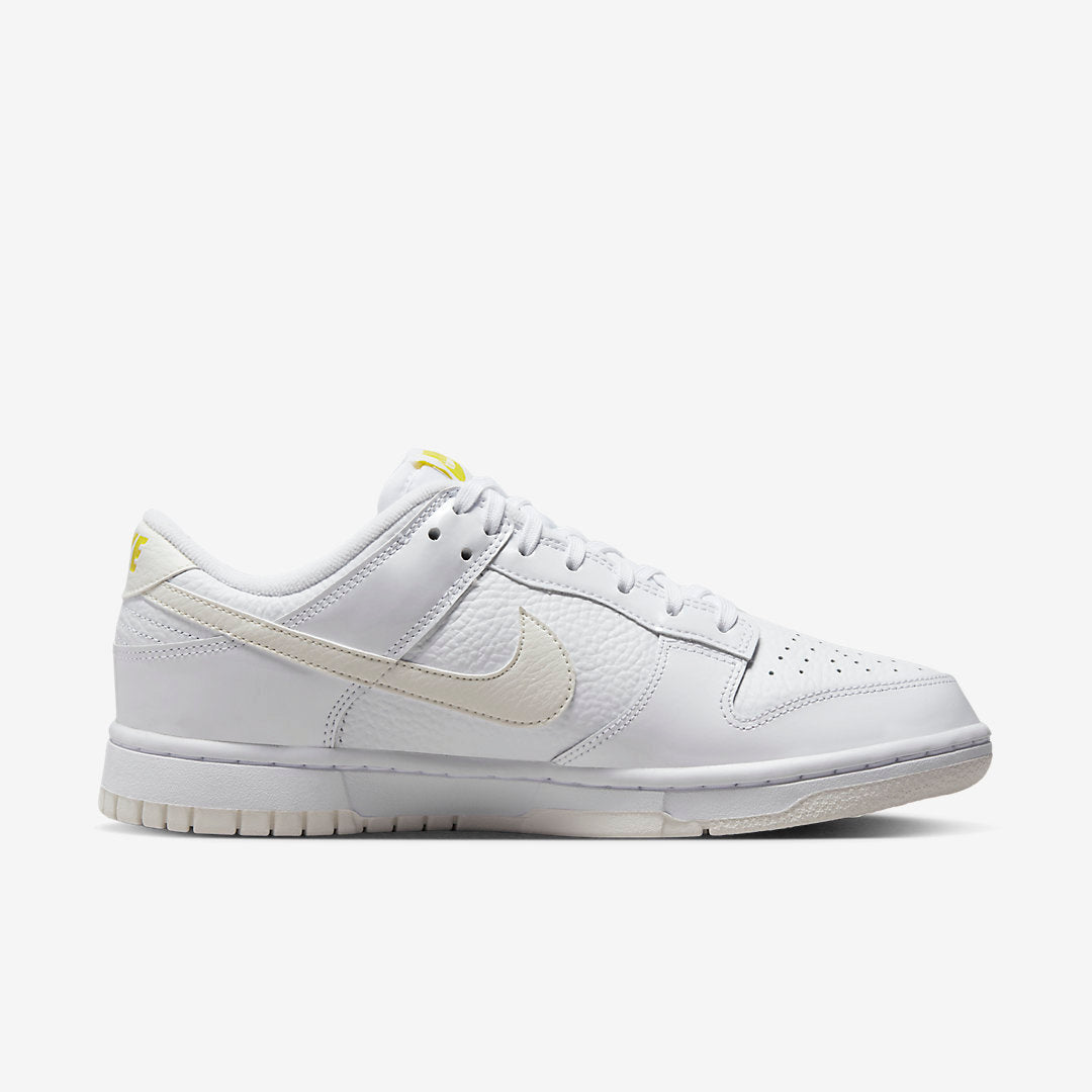Nike Dunk Low - V-Day Yellow Heart