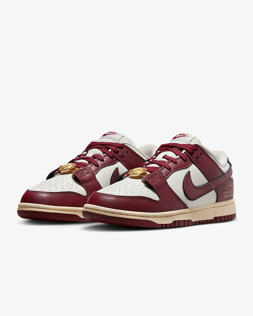 Nike Dunk Low SE - Just Do It Sail Team Red
