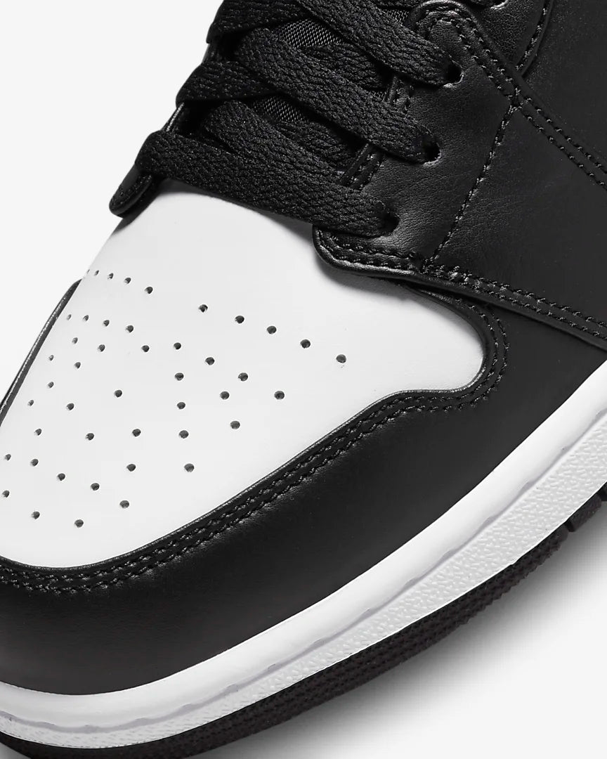 Air Jordan 1 Low - White Toe