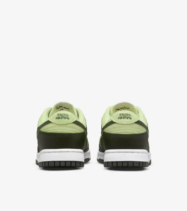 Nike Dunk Low - Avocado ( W )